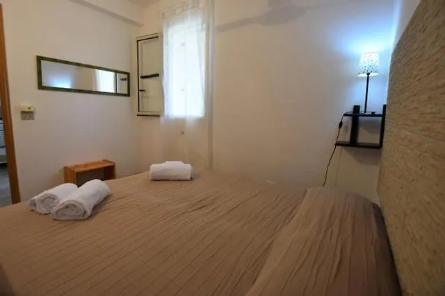 Apartment Ferienwohnung L'Araucaria Santa Croce Camerina